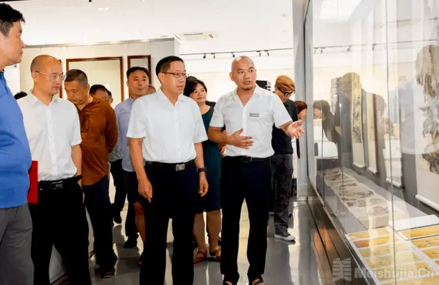 陈少梅艺术精品展暨衡东县中青年10人书法展开展