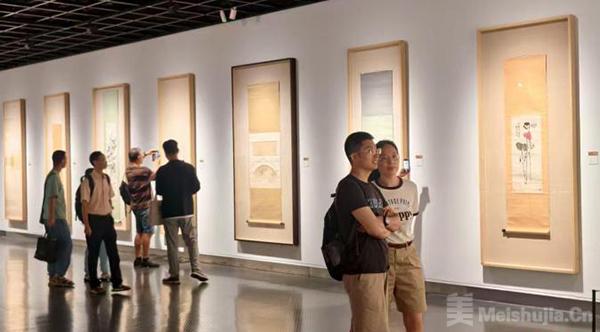 沈定庵诞辰百年 浙江美术馆“百年定庵”书法作品展启幕
